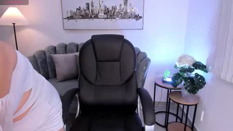 thiara online show from 02-24-26, 08:18