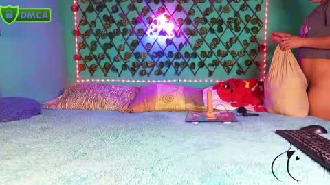 Snapshot of thicc_queen_the_rascal chatting on 05-03-26, 03:56 Thicc Queen The Rascal online show from 05-03-26, 03:56