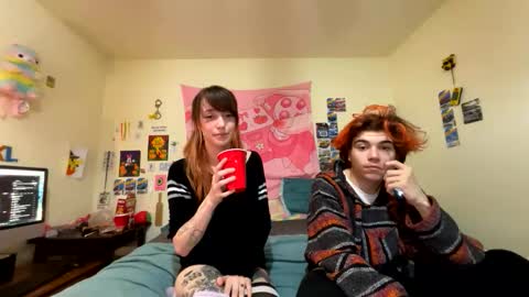 Snapshot of thick_as_fook chatting on 12-04-25, 12:31 thick_as_fook online show from 12-04-25, 12:31