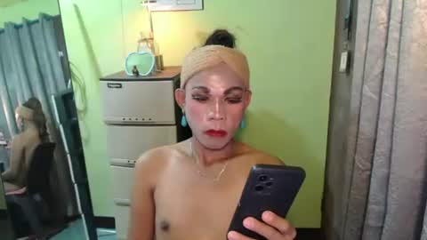 gil online show from 11-26-25, 07:26