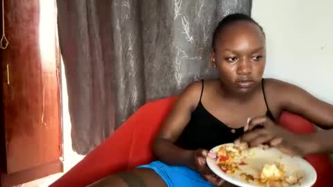 Snapshot of thick_jojo chatting on 12-01-25, 12:21 Call me Taliee online show from 12-01-25, 12:21