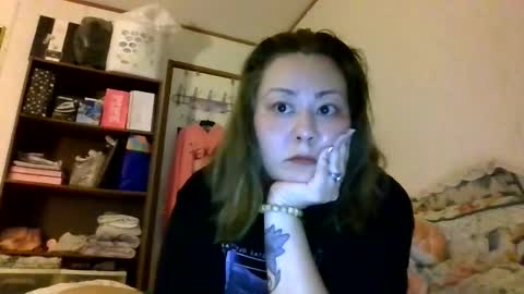 thickassazn93 online show from 11-10-25, 10:58