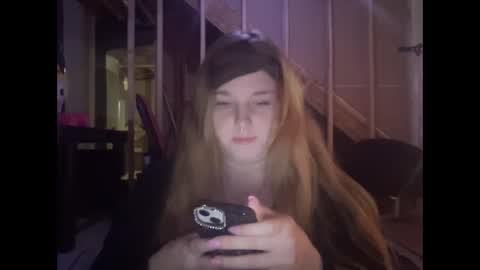 Snapshot of thickgingergoddess chatting on 01-18-25, 02:12 Ariel online show from 01-18-25, 02:12