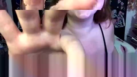 Snapshot of thickgingergoddess chatting on 09-27-25, 01:38 Ariel online show from 09-27-25, 01:38