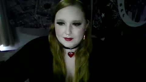 Snapshot of thickgingergoddess chatting on 10-30-25, 02:29 Ariel online show from 10-30-25, 02:29