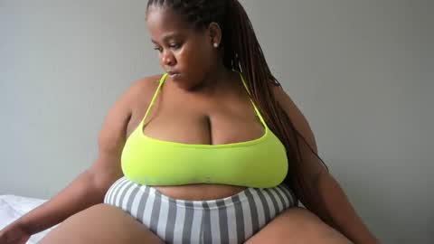thickleeyanax online show from 03-07-25, 11:29