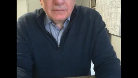 Snapshot of thickmelnik chatting on 05-08-26, 12:49 James online show from 05-08-26, 12:49