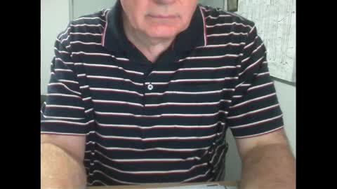 Snapshot of thickmelnik chatting on 05-18-26, 04:13 James online show from 05-18-26, 04:13