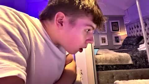 thickny0ung online show from 10-12-25, 05:01