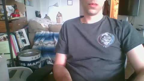 Snapshot of thickty chatting on 04-25-26, 02:58 thickty online show from 04-25-26, 02:58