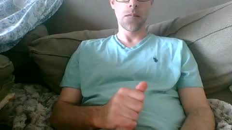 Snapshot of thickty chatting on 06-27-26, 04:45 thickty online show from 06-27-26, 04:45