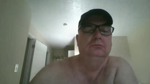 Snapshot of thickwhiteload chatting on 05-14-26, 02:02 thickwhiteload online show from 05-14-26, 02:02