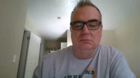 Snapshot of thickwhiteload chatting on 07-10-26, 07:05 thickwhiteload online show from 07-10-26, 07:05