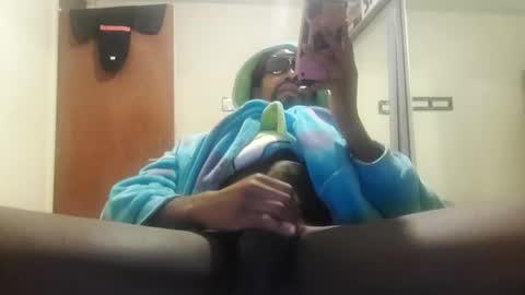 ThickWilly online show from 12-14-25, 12:05