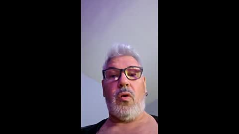 thierrypapineau online show from 04-21-26, 01:53