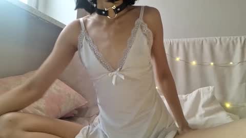 Snapshot of thifa2x chatting on 01-12-26, 12:43 thifa2x online show from 01-12-26, 12:43