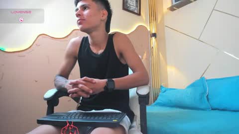 Thiago online show from 07-25-26, 02:03
