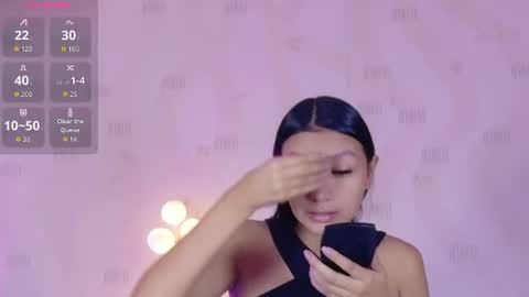 Snapshot of thin_eva chatting on 06-11-26, 12:14 Eva online show from 06-11-26, 12:14