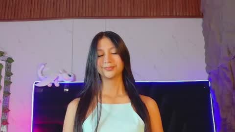 Snapshot of thin_eva chatting on 06-13-26, 06:50 Eva online show from 06-13-26, 06:50