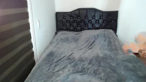 thin_tommy11 online show from 01-30-25, 03:11