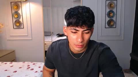 Snapshot of thirstmen_ chatting on 12-21-25, 09:22 MICHAEL AND CRISS online show from 12-21-25, 09:22