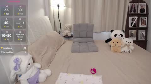 Snapshot of thisgirl__ chatting on 06-14-26, 02:24 kk online show from 06-14-26, 02:24