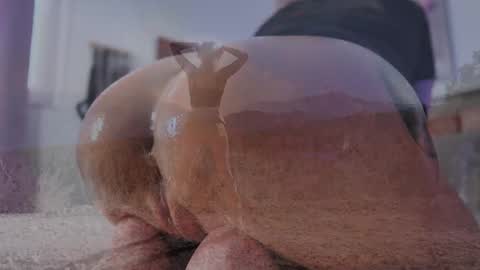 Snapshot of thisisfuckingfun chatting on 12-19-24, 06:01 ThisIsFuckingFun online show from 12-19-24, 06:01