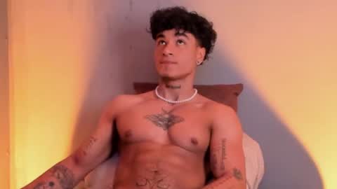 Thomas 3  JUST STAY AND BE MY LAST LOVE online show from 01-09-25, 05:22