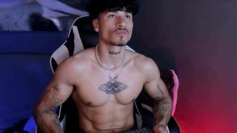 Thomas 3  JUST STAY AND BE MY LAST LOVE online show from 03-25-26, 06:47