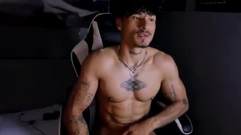 Thomas 3  JUST STAY AND BE MY LAST LOVE online show from 04-18-26, 06:06