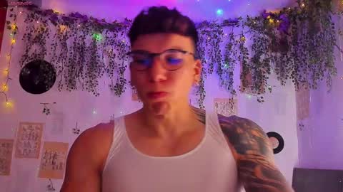 Thomas Grey online show from 02-11-25, 10:18