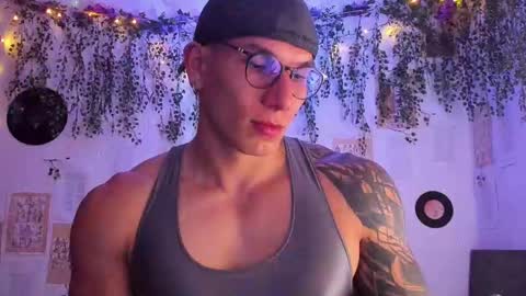 Thomas Grey online show from 02-19-25, 09:17