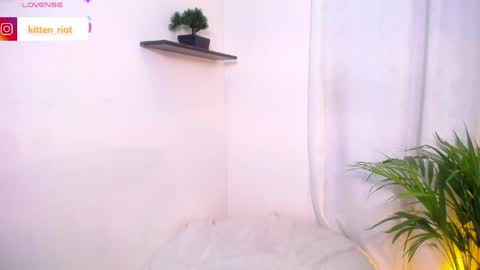 thomas_joel25 online show from 03-06-26, 01:02