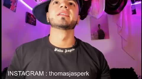 Snapshot of thomas_k7 chatting on 04-26-26, 06:27 Thomas online show from 04-26-26, 06:27