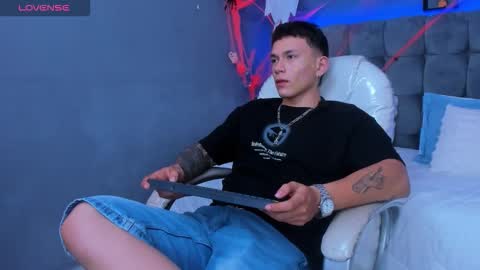 Thomas online show from 11-03-25, 09:27