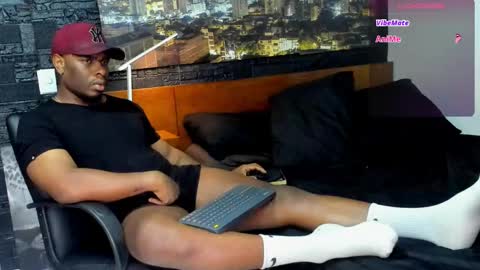 Snapshot of thomas_santtos01 chatting on 02-04-25, 01:16 thomas Santtos online show from 02-04-25, 01:16