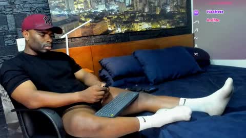 Snapshot of thomas_santtos01 chatting on 02-08-25, 02:47 thomas Santtos online show from 02-08-25, 02:47