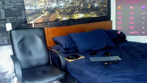 Snapshot of thomas_santtos01 chatting on 02-22-25, 03:14 thomas Santtos online show from 02-22-25, 03:14