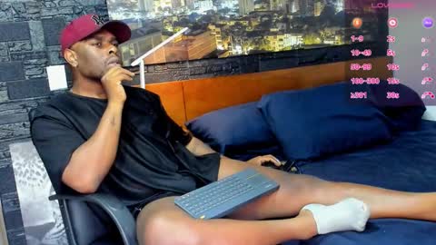 Snapshot of thomas_santtos01 chatting on 03-02-25, 01:49 thomas Santtos online show from 03-02-25, 01:49