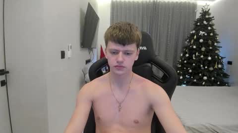 Snapshot of thomas_shelbivip chatting on 02-01-26, 07:18 Tomas online show from 02-01-26, 07:18