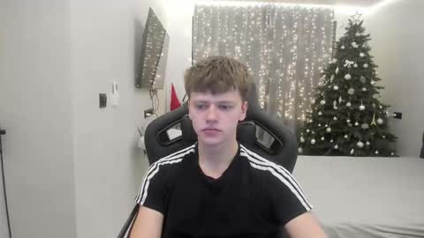 Snapshot of thomas_shelbivip chatting on 02-04-26, 11:20 Tomas online show from 02-04-26, 11:20