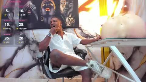 Snapshot of thomas_shelbys chatting on 05-19-26, 03:24 Thomas online show from 05-19-26, 03:24