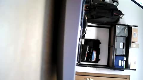 Snapshot of thomas_xt chatting on 02-24-26, 04:49 thomas_xt online show from 02-24-26, 04:49