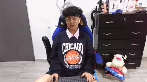 VALERIA online show from 03-07-25, 02:57