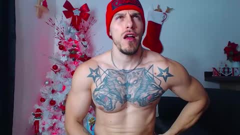 Snapshot of thomashoward31 chatting on 12-23-25, 11:08 Thomas online show from 12-23-25, 11:08