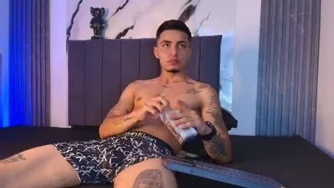 thomass_conor online show from 04-21-26, 12:45