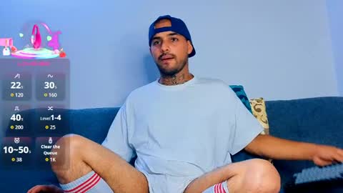 Snapshot of thomassmith2023 chatting on 03-29-26, 07:25 thomas smith online show from 03-29-26, 07:25