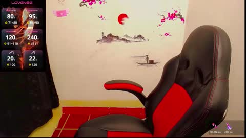 Snapshot of thommy_cute chatting on 11-13-25, 02:05 Thomas online show from 11-13-25, 02:05