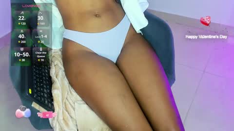 Snapshot of thommypleasure chatting on 02-14-25, 04:47 Tom And thaly online show from 02-14-25, 04:47