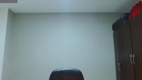 thompson ari online show from 12-18-25, 05:24